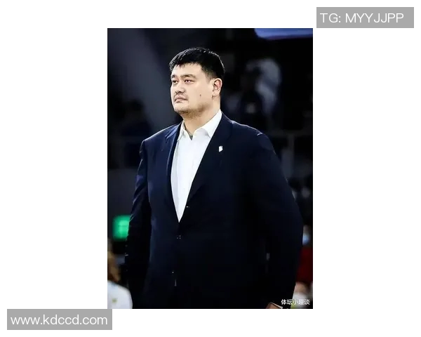 姚明盘带技巧解析如何在篮球场上运用灵活的运球提升比赛表现