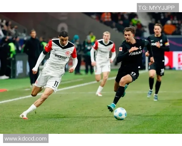 弗赖堡勇夺德甲联赛前四，再次闯入欧冠赛场！